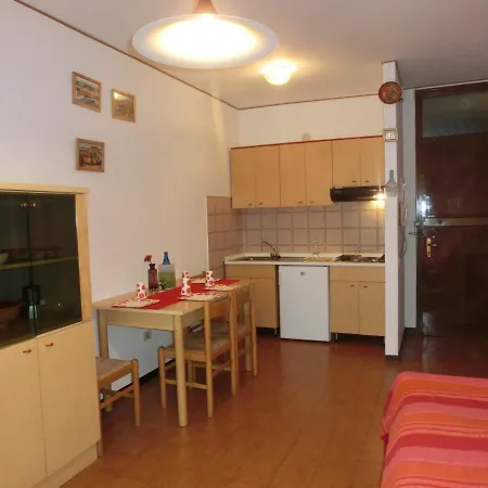 Great One-bedroom 350 Meters From The Sea Lägenhet Bibione