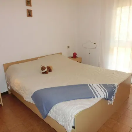 Great One-bedroom 350 Meters From The Sea