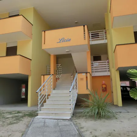 Great One-bedroom 350 Meters From The Sea Διαμέρισμα Μπιμπιόνε